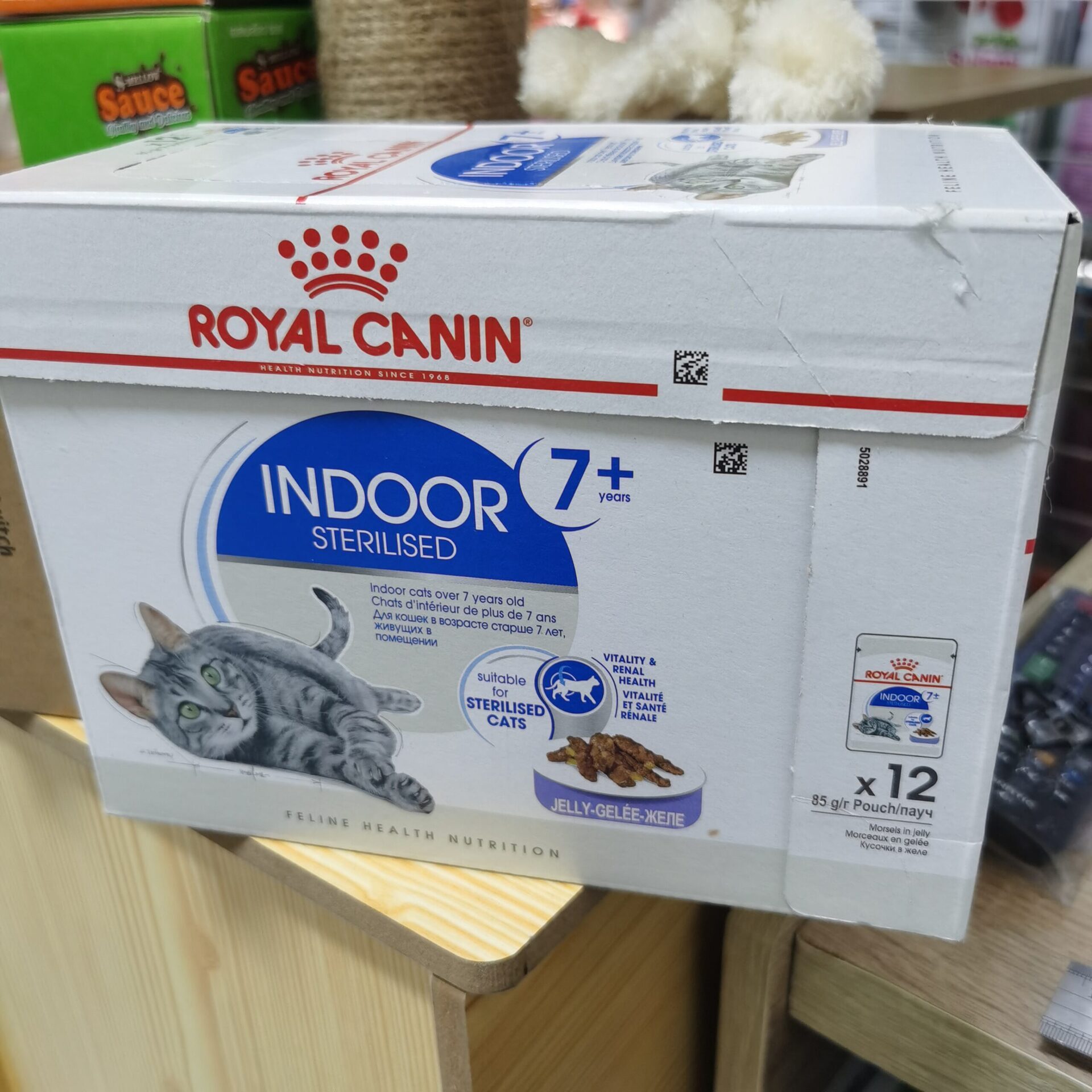 CD0103-Royal Canin แมว เพาซ์ กล่อง*12ซอง(Indoor Sterilised 7+-Jelly 85g. ทำหมัน สูงวัย)