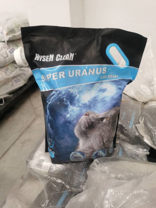 Hysen Clean ทรายภูเขาไฟ 10L/8kg โซเดียม เบนโทไนท์